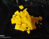 आम की बर्फी(aam ki burfi recipe in hindi) रेसिपी चरण 1 फोटो