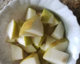 A picture of step 1 of Pear chutney.