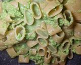 Foto del passaggio 4 della ricetta Calamarata di zucchine e stracciatella