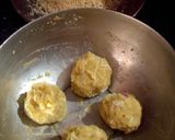 A picture of step 4 of Veg Noodles kababs.