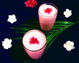 A picture of step 3 of Rose 🌹 Lassi.