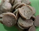 Foto langkah ke 2 dari resep Tumis buncis bakso kol.
