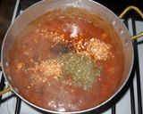 Foto del paso 7 de la receta: Cazuela de arroz con papas, pollo y carne (todo reciclado)