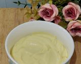 Gambar langkah 3 resipi Home Made Mayonnaise.