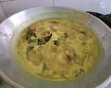Foto langkah ke 5 dari resep Gulai ayam telur puyuh.