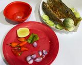 Foto langkah ke 2 dari resep Ikan Kembung Goreng Sambal Matah.