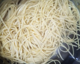 Foto del paso 5 de la receta: Spaghetti con Trigueros, Tomates Cherry, Aceitunas Verdes y Panceta al Pesto de Hierbas Provenzales