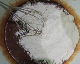 Foto langkah ke 4 dari resep Bolu kukus gula merah 1 telur tanpa mixer.