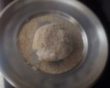 A picture of step 5 of Murmura potato tikki.