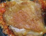 Foto langkah ke 4 dari resep Ayam penyet cabe setan.