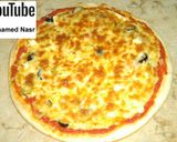 صورة لخطوة 7 من وصفة البيتزا 😋😋