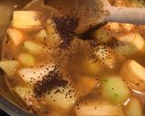 A picture of step 5 of Spicy Apple and parsnip soup.