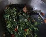 Foto langkah ke 5 dari resep Tumis Bayam Potong.