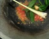 Foto langkah ke 3 dari resep Gulai Ikan Salai Sayur Pakis.