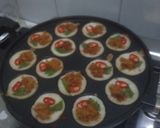 Foto langkah ke 4 dari resep Kue bawang basah mini.