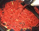 Foto langkah ke 4 dari resep Mie Habang Banjar.