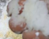 A picture of step 2 of Crispy Baby Corn Sticks.