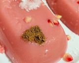 A picture of step 9 of Pomegranate pudding.