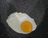 Foto langkah ke 5 dari resep Butter Rice Bowl Sosis Blackpaper.