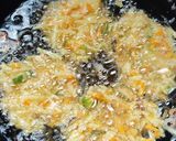 Foto langkah ke 5 dari resep Bakwan kentang wortel.