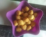Foto langkah ke 6 dari resep Bola2 coklat manis.