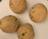 A picture of step 1 of Curd Paratha.
