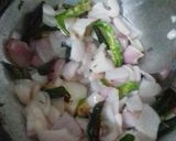 A picture of step 3 of Awarekalu husli (butter beans).