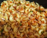 A picture of step 4 of Chicken vegetables macroni.