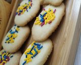 A picture of step 6 of Sprinkle Cookies.