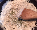 Foto del paso 4 de la receta: Ravioli de ricotta y espinacas con salsa de gulas