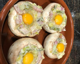 Foto del paso 5 de la receta: Champiñones rellenos con huevo de codorniz y queso rallado
