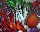 Foto langkah ke 1 dari resep Sambal bawang lokio.