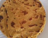 A picture of step 6 of Makai ki roti.