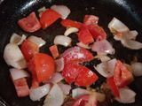 পেঁয়াজ টমেটো চাটনি(peyaj tomato chutney recipe in Bengali)