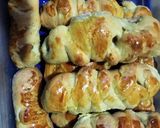 Foto langkah ke 7 dari resep Roti isi sosis.