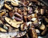 Foto del paso 7 de la receta: SETAS, 🍄Tocino 🐷y Espárragos al Ajo con Alioli...!