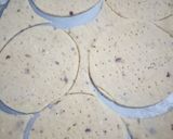 A picture of step 5 of Namkeen Potato Mathri.