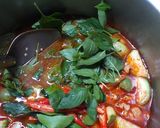รูปขั้นตอนการทำที่ 5 ของ แกงเผ็ดไก่(แกงแดง)สูตรไม่ใส่กระทิ