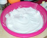 Foto langkah ke 3 dari resep Chiffon cake keju.