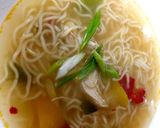 A picture of step 4 of My Quick Chicken Chilli Noodle Soup 😘.