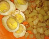 Foto langkah ke 3 dari resep Telur kentang sambal merah.