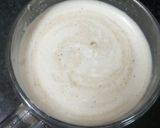 A picture of step 3 of Kitkat Hot Chocolate Coffee.