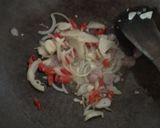 Foto langkah ke 2 dari resep Sarden kaleng simple.