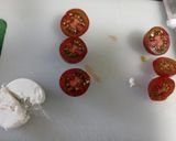 Foto del paso 1 de la receta: Pinchitos de tomates baby