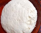 صورة لخطوة 2 من وصفة بيتزا اقتصادية وبنينة 😋😍😍