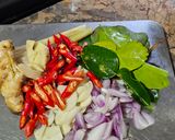 Foto langkah ke 3 dari resep Nasi Liwet Daun Jeruk Teri Jengki.