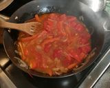 A picture of step 8 of Pollo al Chilindrón (Chicken Chilindrón).