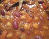 A picture of step 6 of 3-Bean Vegetarian Chili.