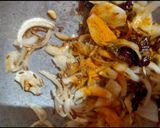 A picture of step 2 of Kadi pakora.