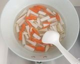 Gambar langkah 3 resipi Menu Berpantang : Sup Lobak.